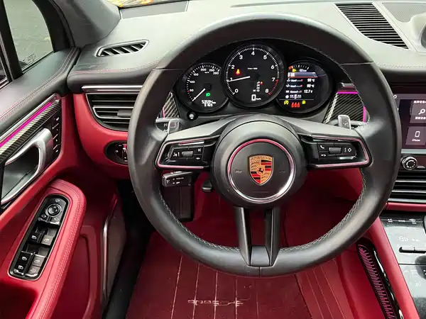 Porsche Macan 2023