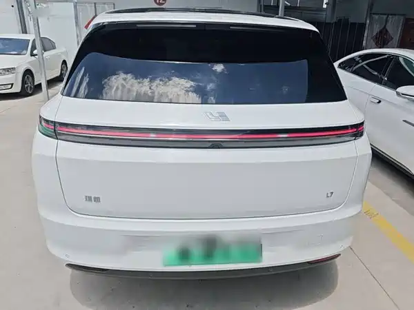 Li Auto L7 2024