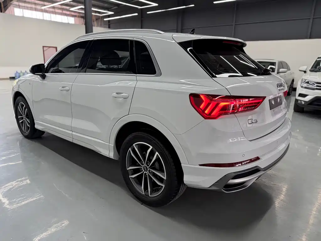 Audi Q3 2022