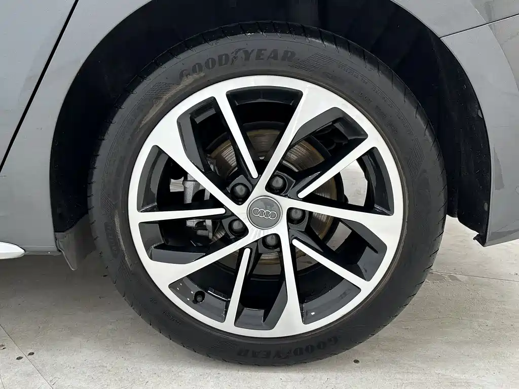 Audi A3 2022 — фото 17