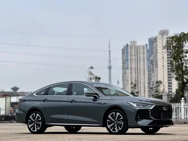 Chery Arrizo 8 PRO 2025
