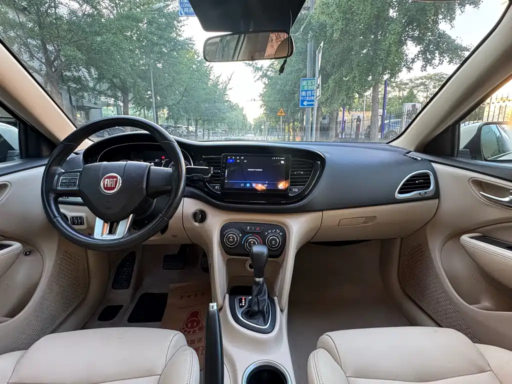 Fiat Viaggio 2013 — фото 22