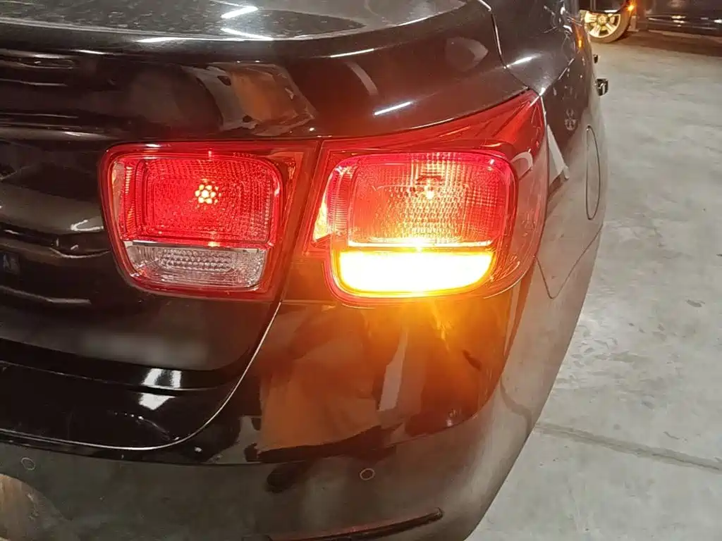 Chevrolet Malibu 2015 — фото 8