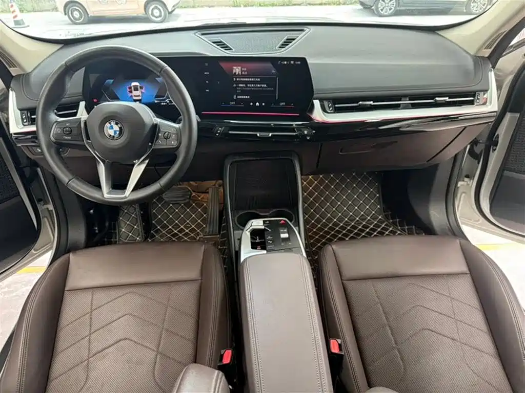 BMW X1 2024 — фото 12