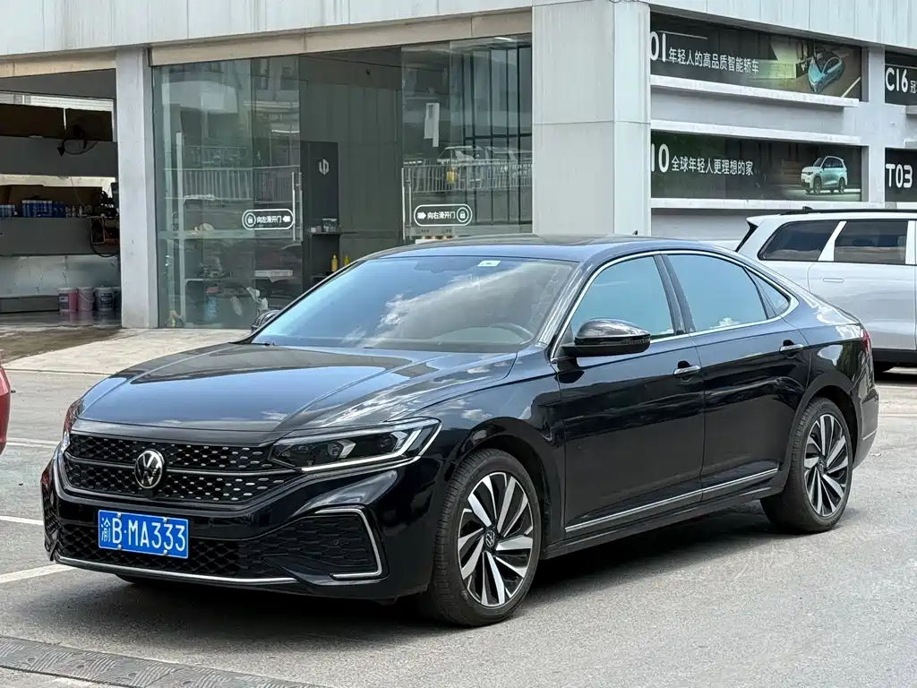 Volkswagen Passat 2022