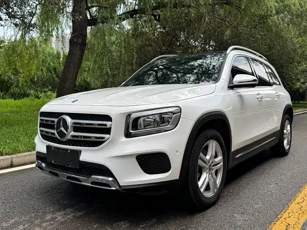 Mercedes-Benz GLB 2021