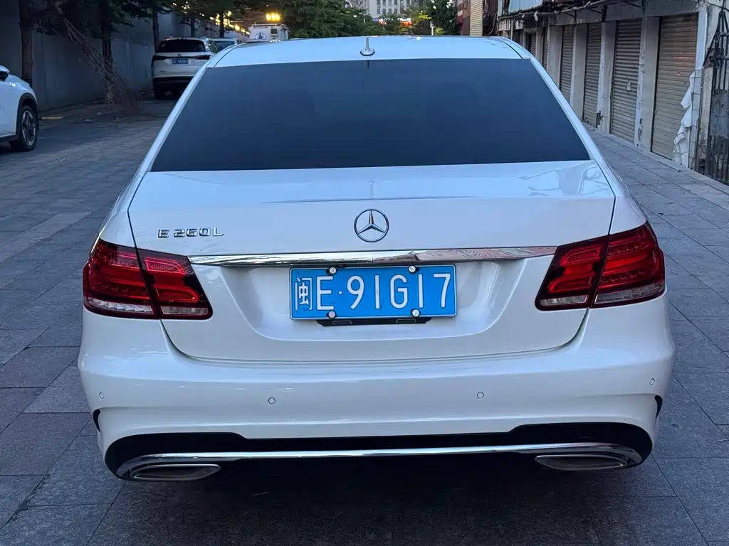 Mercedes-Benz E-Class 2015 — фото 5