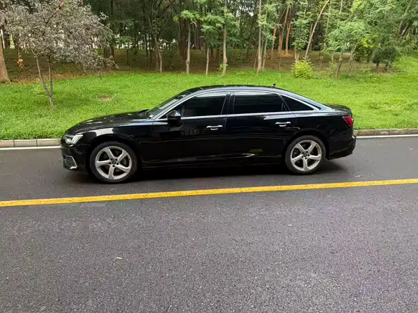 Audi A6L 2021