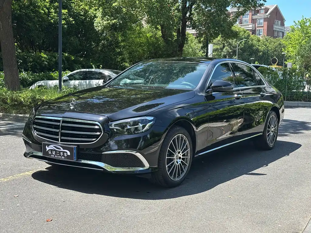 Mercedes-Benz E-Class 2023