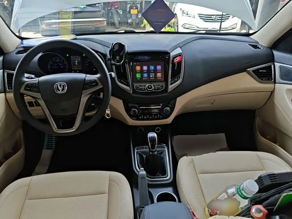 Changan Eado 2017 — фото 10