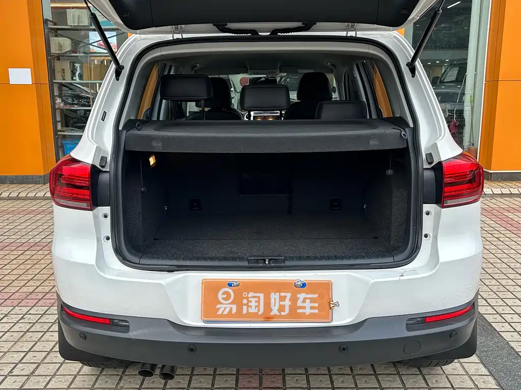 Volkswagen Tiguan 2017 — фото 22