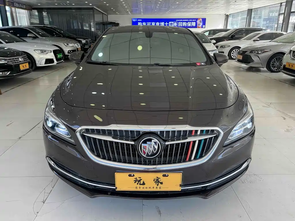 Buick LaCrosse 2019 — фото 2