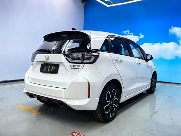 Honda LIFE 2023