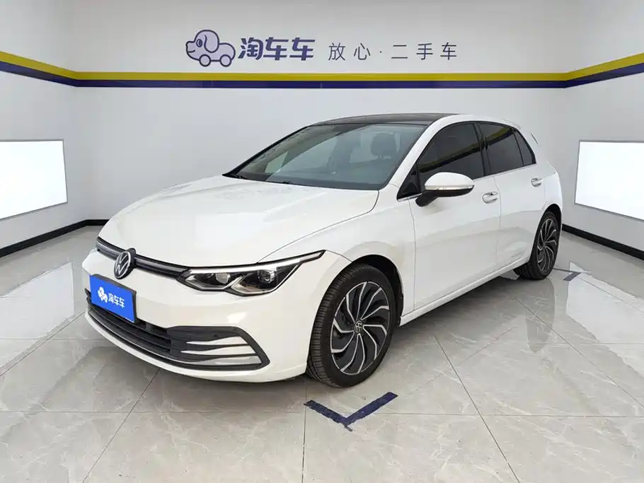 Volkswagen Golf 2021