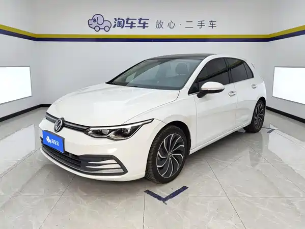 Volkswagen Golf 2021