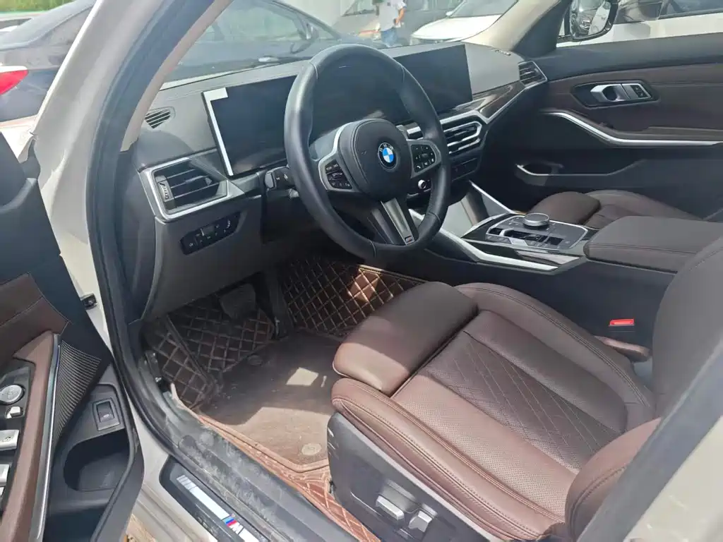 BMW 3 Series 2022