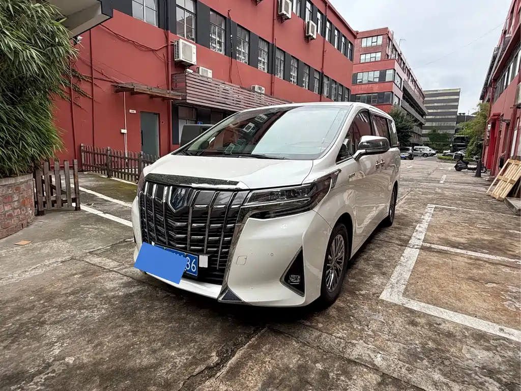 Toyota Alphard 2021