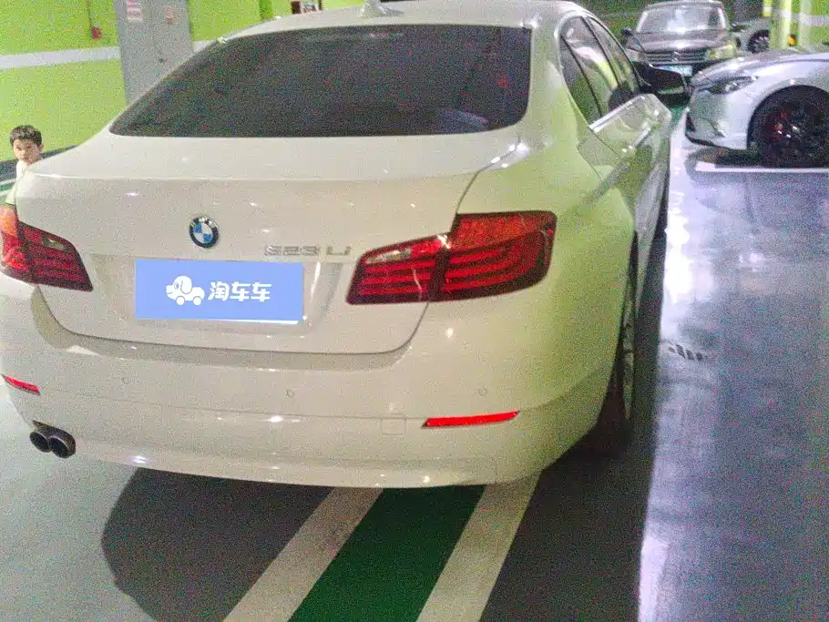 BMW 5 Series 2012