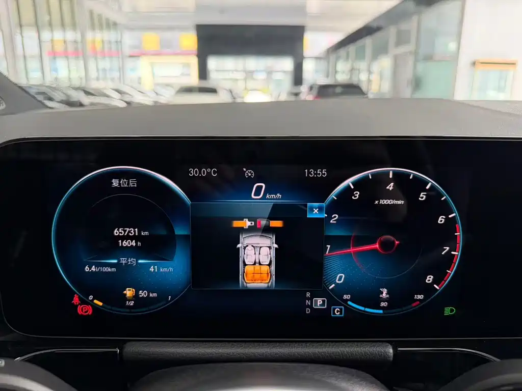Mercedes-Benz GLA 2021 — фото 10