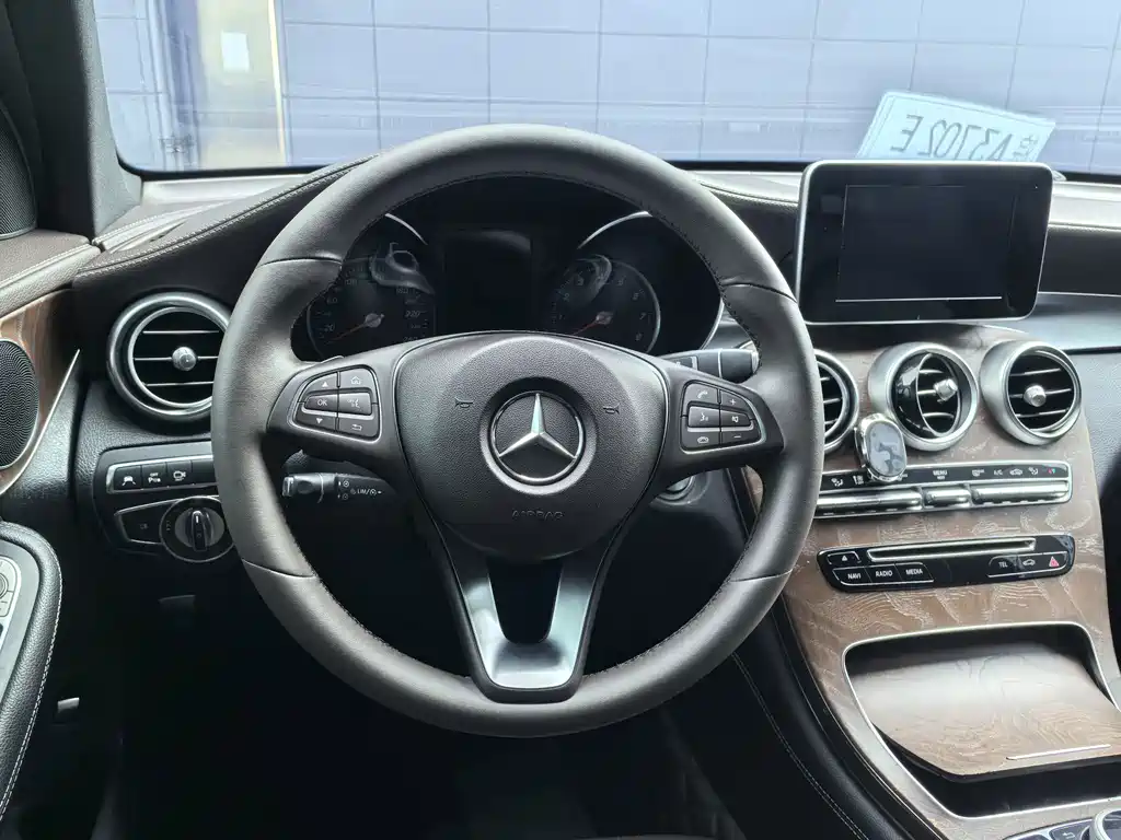 Mercedes-Benz GLC 2018