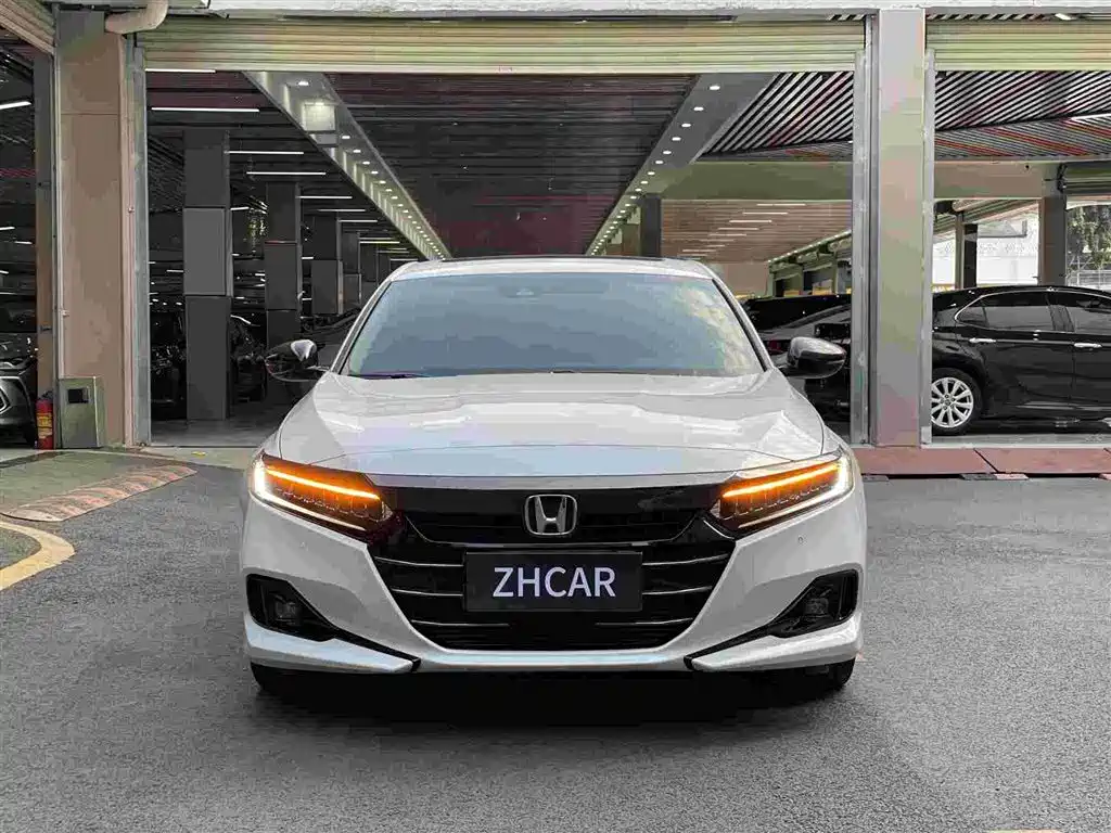 Honda Accord 2022 — фото 2