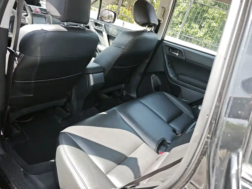 Subaru Forester 2014