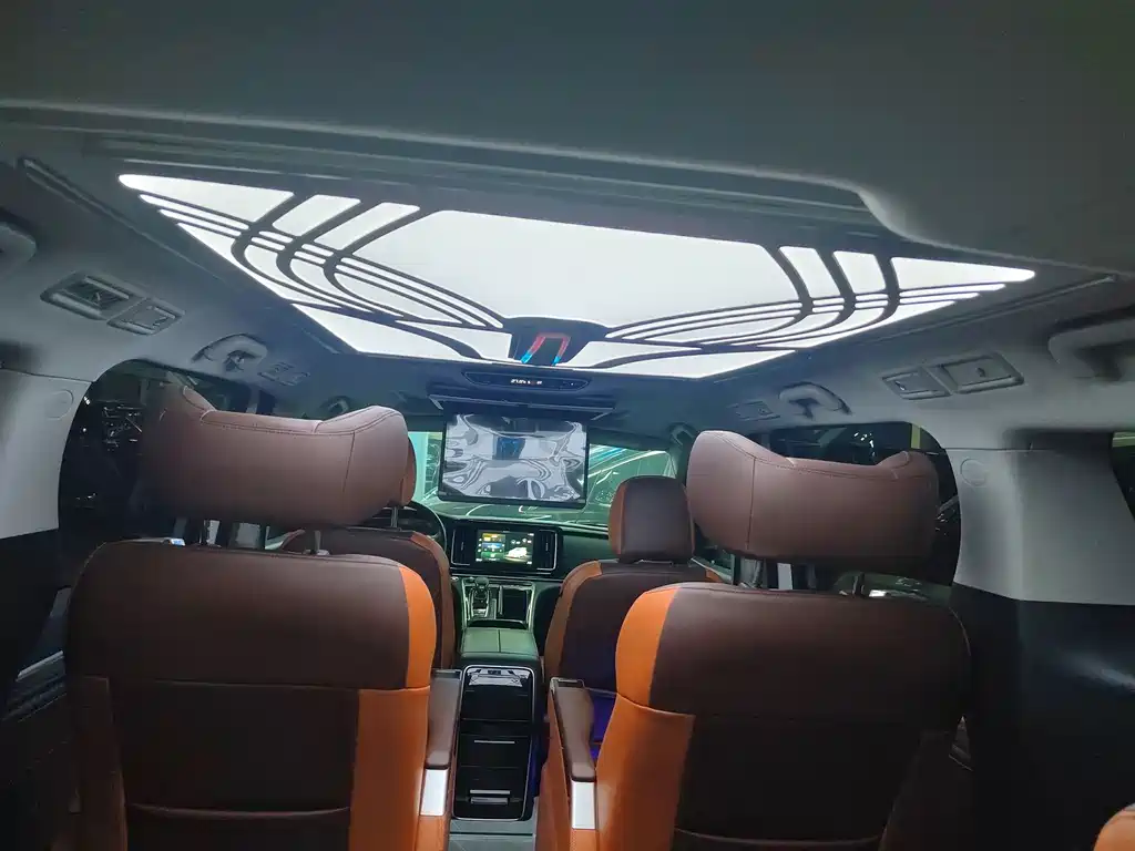 GAC Trumpchi M8 2022 — фото 14