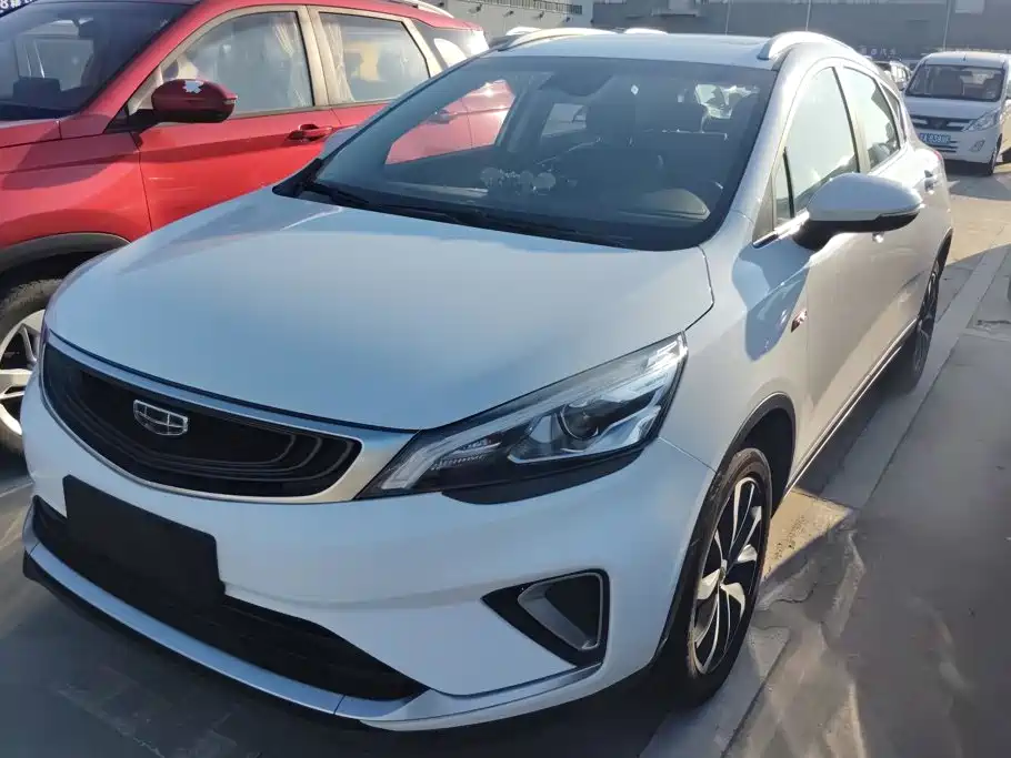 Geely Emgrand GS 2019
