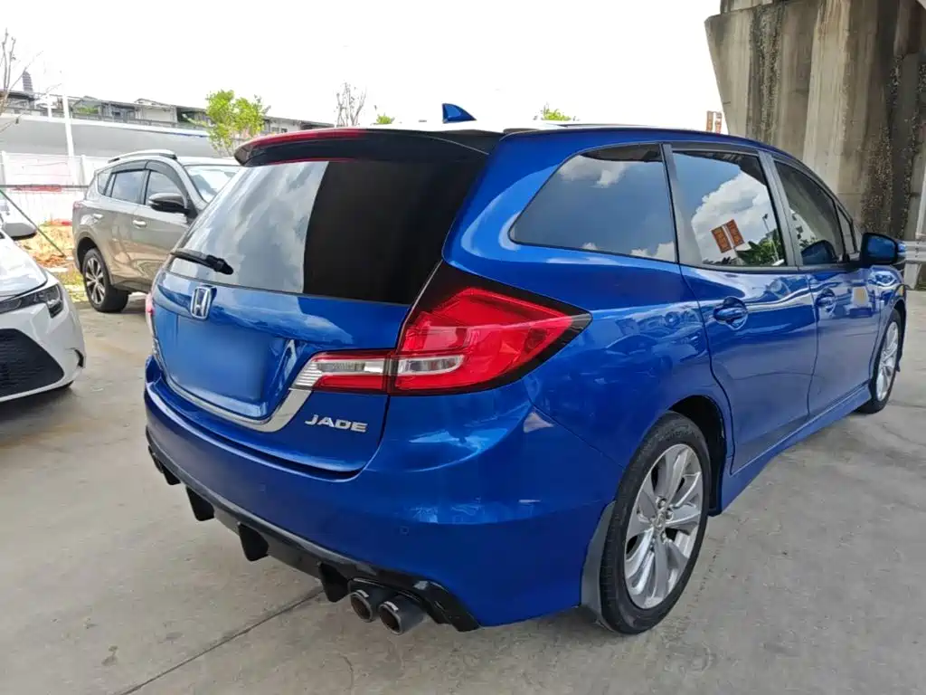 Honda Jade 2018 — фото 7