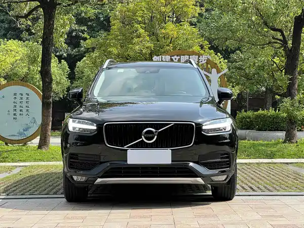 Volvo XC90 2015