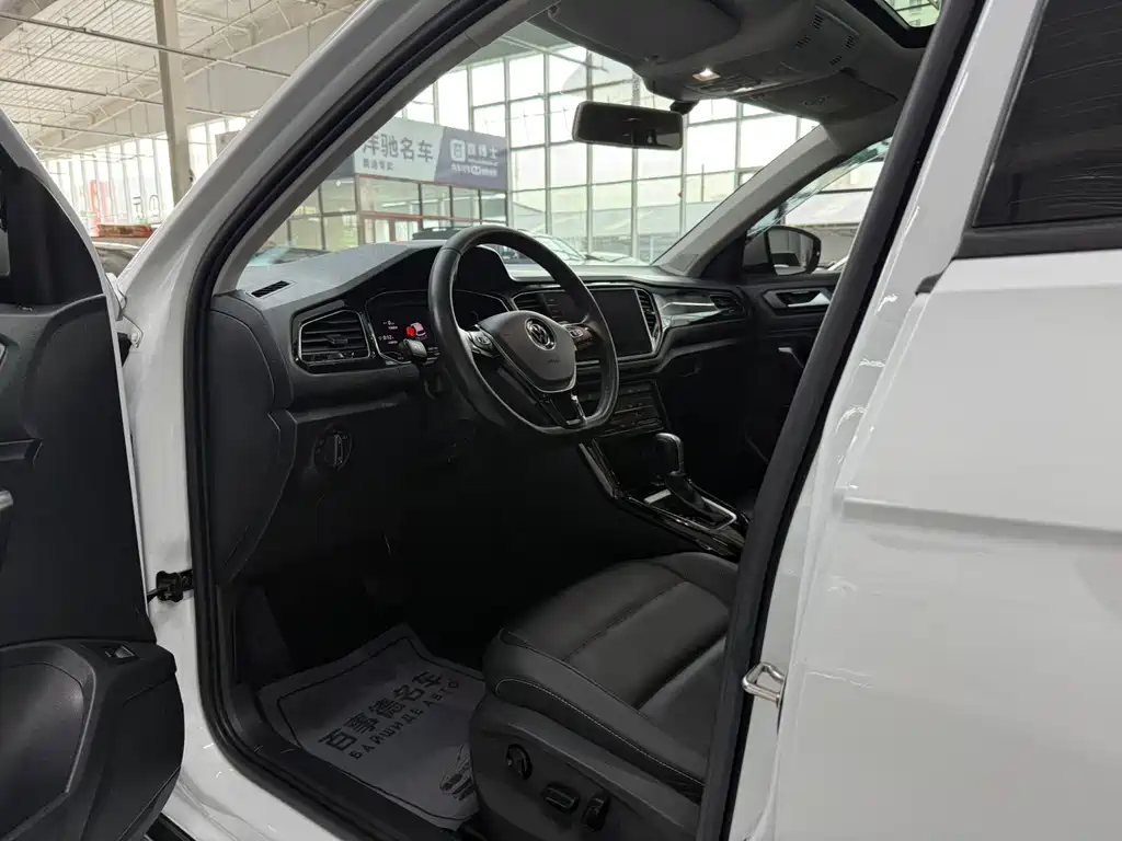 Volkswagen T-Roc 2022