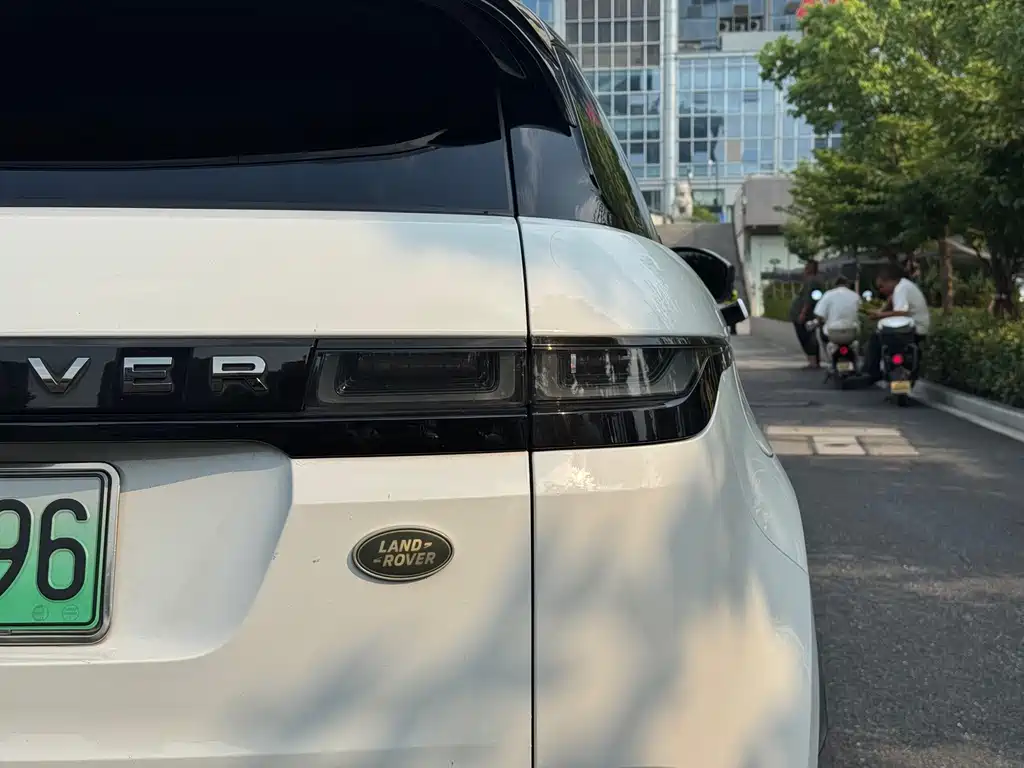 Land Rover Range Rover Evoque New Energy 2021 — фото 22