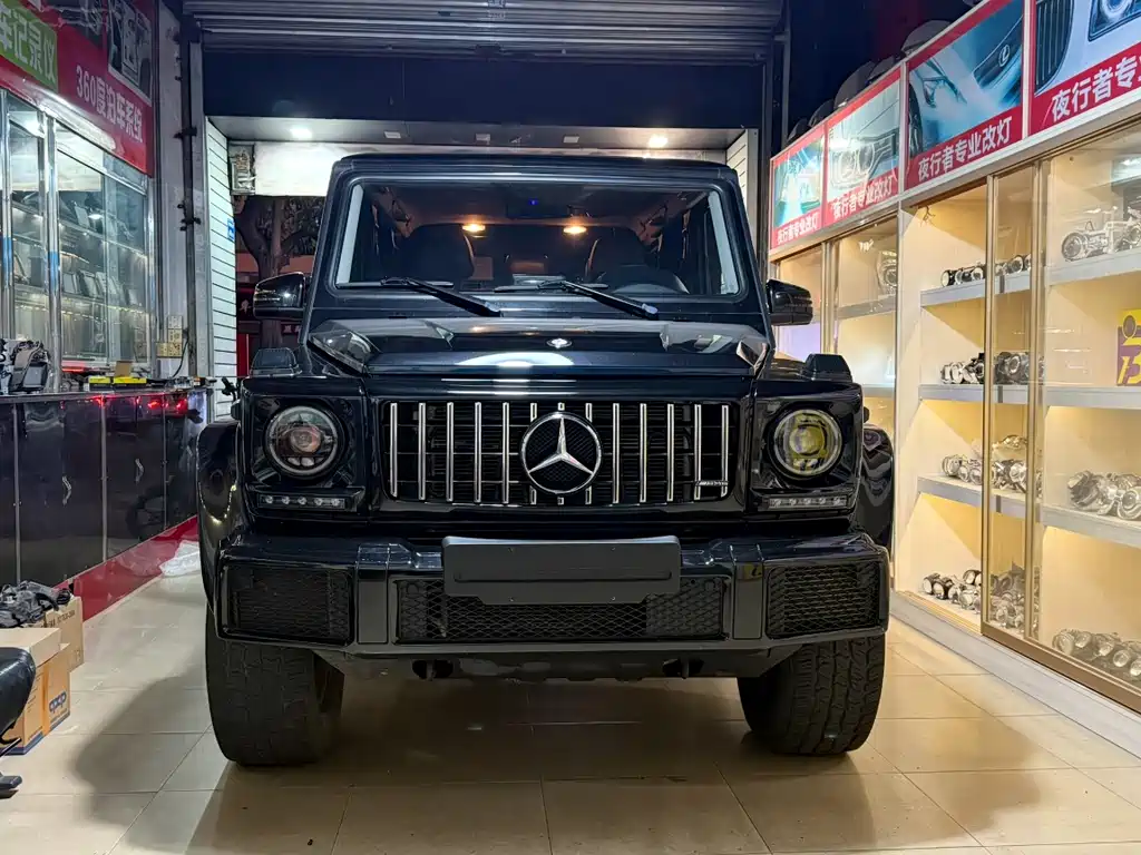 Mercedes-Benz G-Class 2017