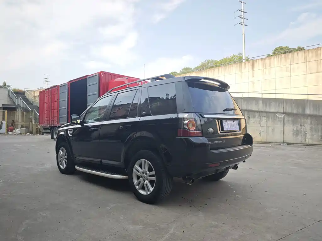 Land Rover Freelander 2 2013 — фото 15
