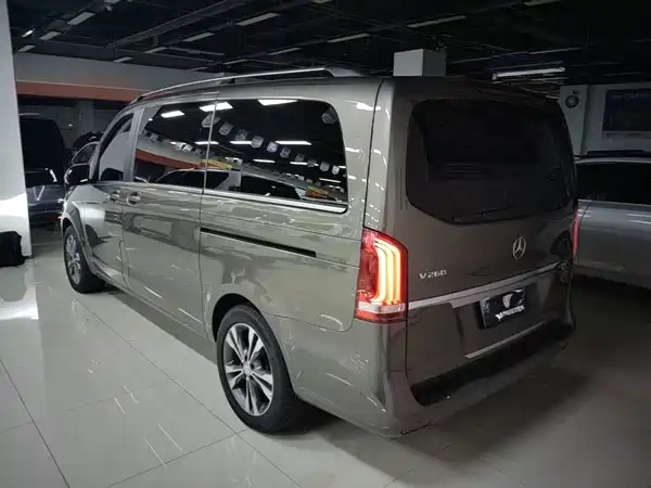 Mercedes-Benz V-Class 2018