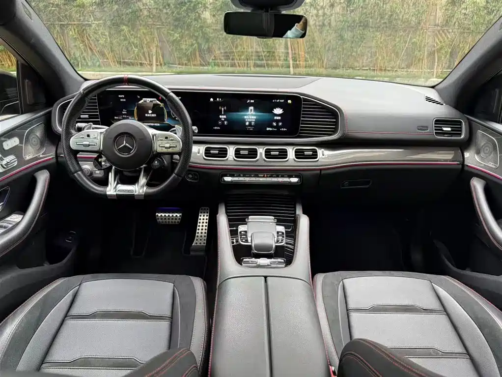 Mercedes-Benz GLE Coupe AMG 2023 — фото 13