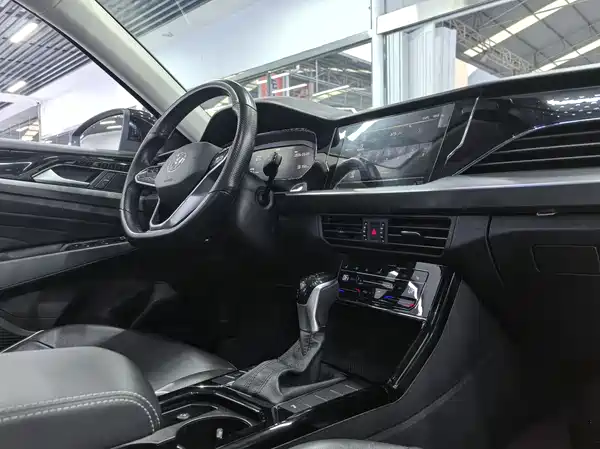 Volkswagen Passat 2023
