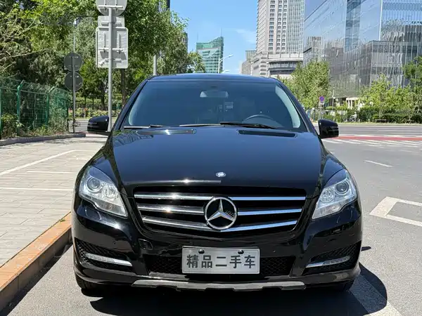 Mercedes-Benz R-Class 2017
