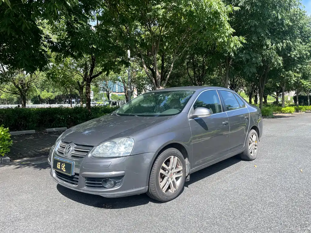 Volkswagen Sagitar 2010