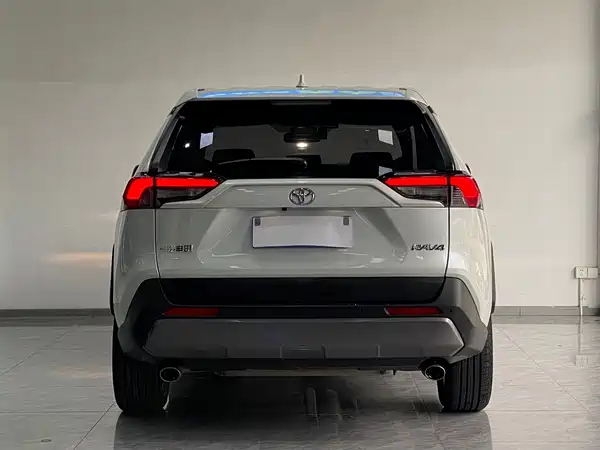 Toyota RAV4 2022