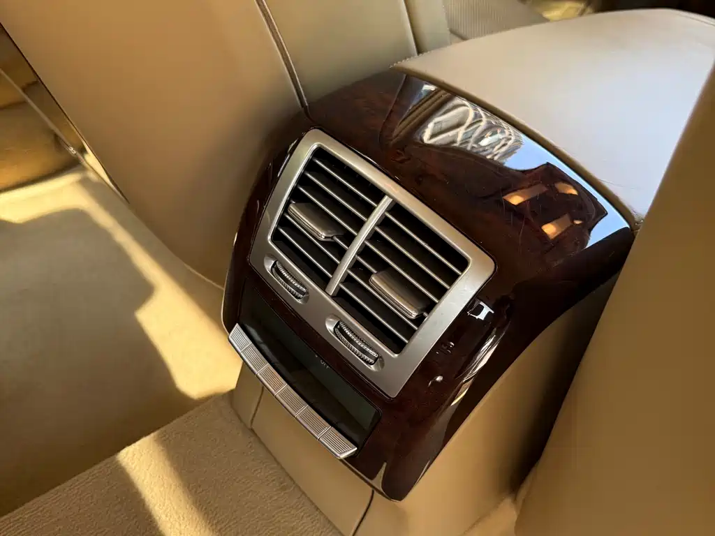Mercedes-Benz S-Class 2011 — фото 19