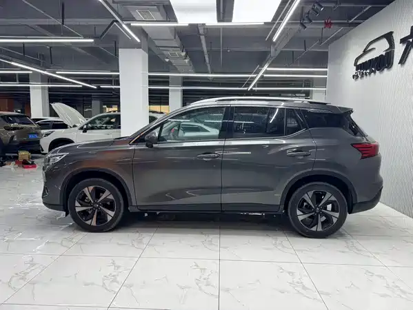 GAC Trumpchi GS4 2021
