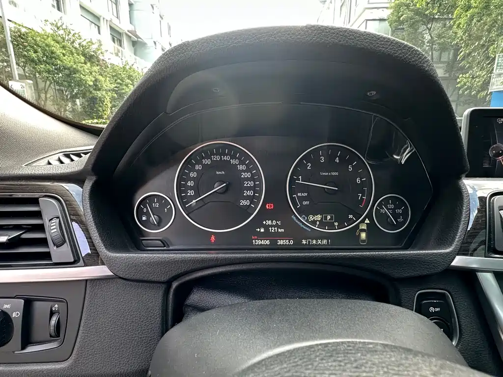 BMW 3 Series GT 2015 — фото 18