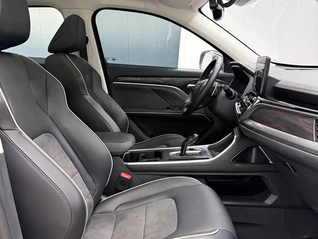 Haval H6 2022 — фото 11