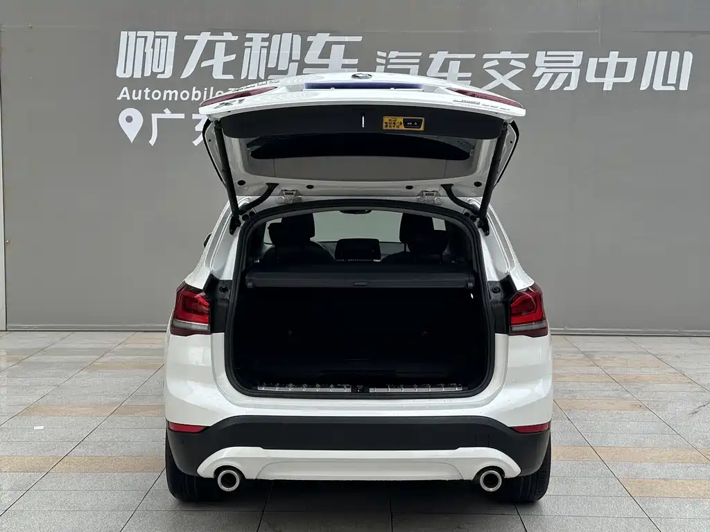 BMW X1 2022 — фото 15