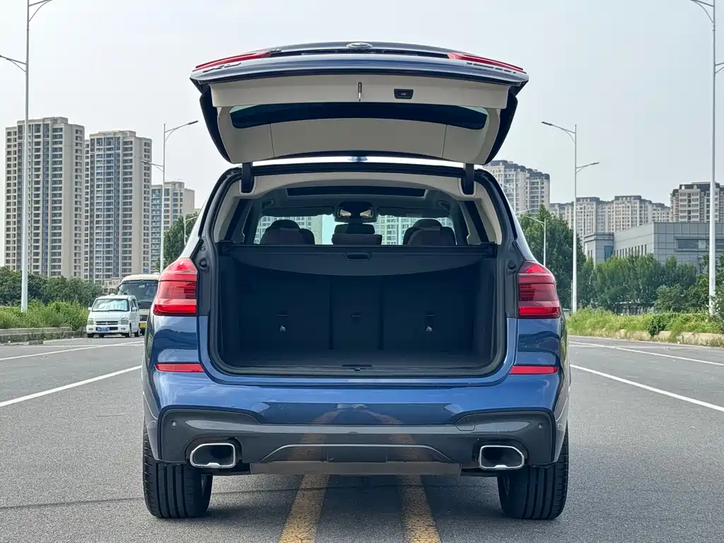 BMW X3 2020 — фото 11