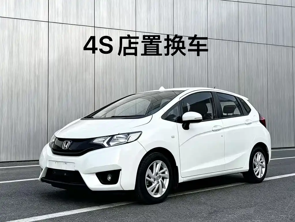 Honda Fit 2016 — фото 1