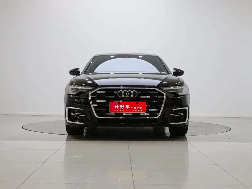Audi A6L 2025 — фото 2
