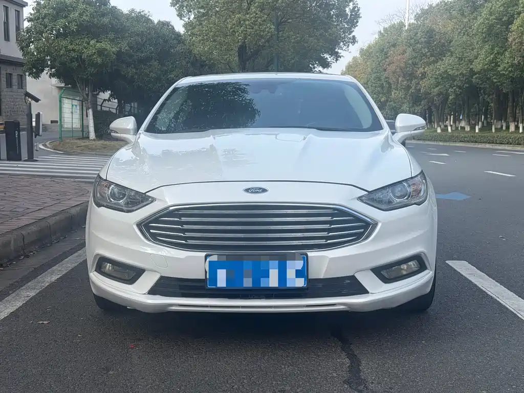 Ford Mondeo 2018 — фото 2