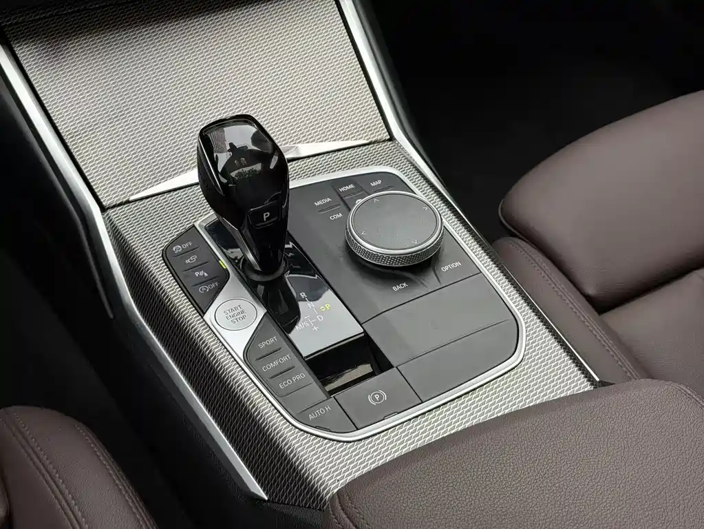 BMW 3 Series 2020 — фото 13